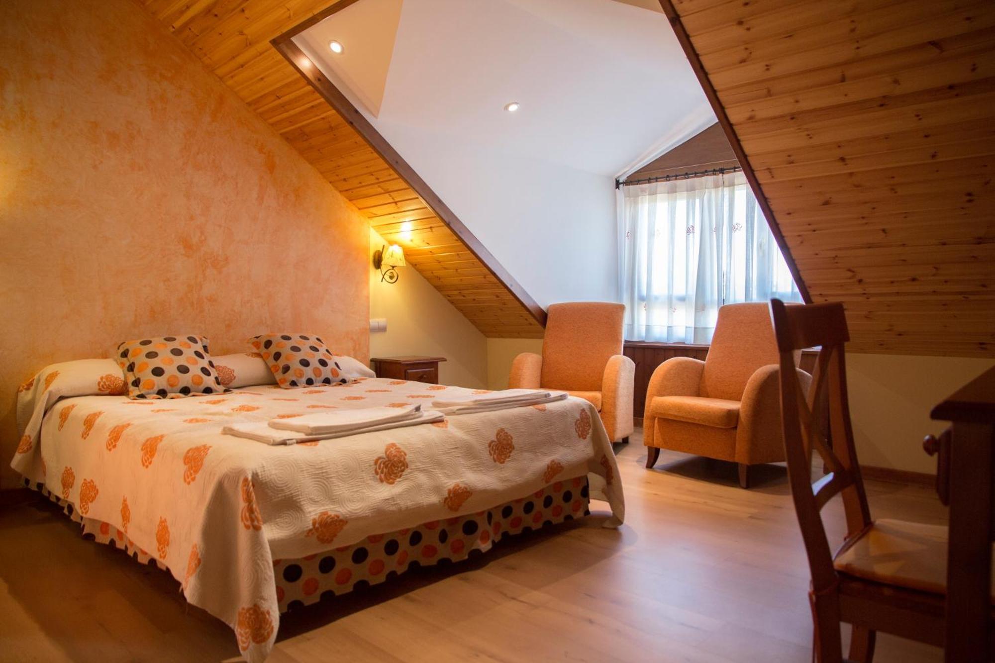 Casa Rural Portal De Numancia Ll Garray Bagian luar foto