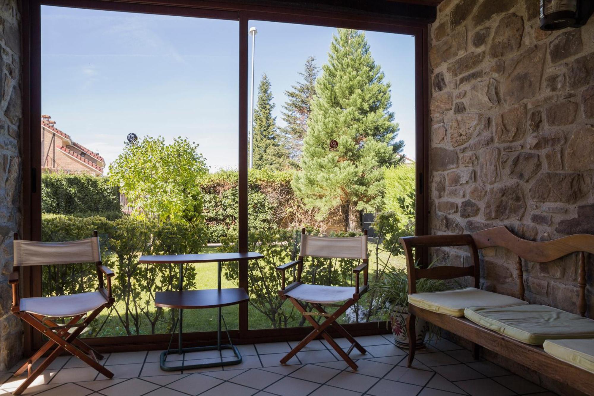 Casa Rural Portal De Numancia Ll Garray Bagian luar foto